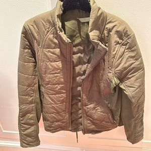 Lululemon down jacket